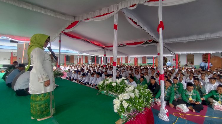 Bupati Jombang Hj Mundjidah Wahab hadiri Lapas Jombang bersholawat/ist