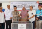 SIG GHoPO Tuban Bagikan Grobak Rombong untuk Pelaku UMKM