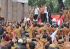 Permintaan Kepala Desa Ada Upaya Halalkan Jabatan Presiden 3 Periode?