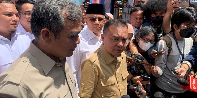 Ketua Harian DPP Partai Gerindra Sufmi Dasco Ahmad didampingi Sekjen Gerindra Ahmad Muzani usai meresmikan kantor Bappilu Partai Gerindra/RMOL