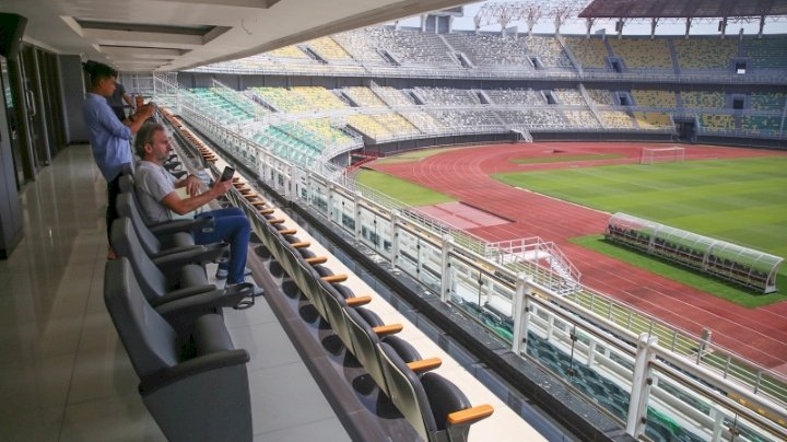 Stadion Gelora Bung Tomo/ ist