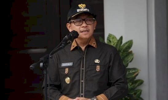 Wali Kota Malang, Drs. H. Sutiaji saat memimpin apel di Balai Kota Malang/Ist