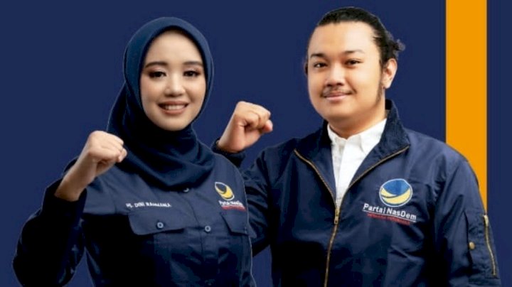  Dini Rahmania Hasan Aminuddin dan Muhammad Ichsan Sani Hasan Aminuddin
