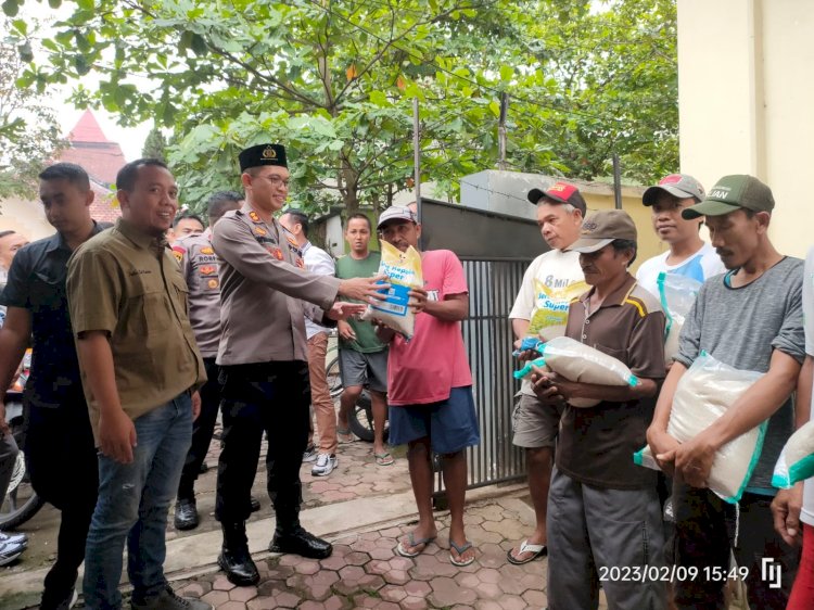 Suasana Baksos PWI dan Polres Bondowoso/RMOLJatim