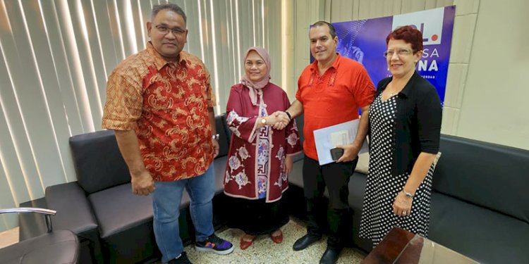 Dari kiri ke kanan: Ketua Umum JMSI Teguh Santosa, Dubes RI untuk Kuba Nana Yuliana, Presiden Prensa Latina Luis Enrique Gonzales Acosta, dan Direktur Hubungan Luar Negeri Prensa Latina Conchita Bofill Feliciano/Ist