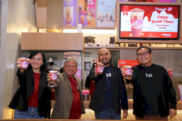 Haus! Luncurkan Minuman Baru Choco Cheese Crunchy made with KITKAT®