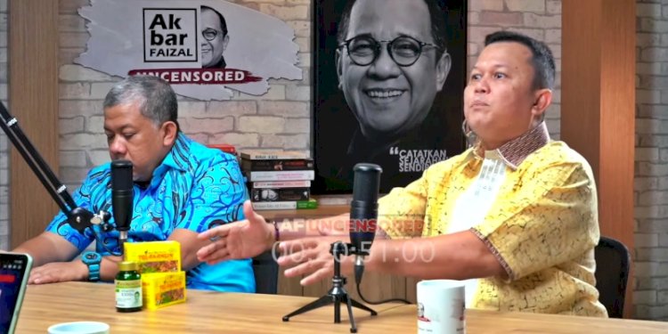 Aktivis Kolaborasi Warga Jakarta, Andi Sinulingga dalam podcast Berani Jujur Itu Hebat bertema "Jumlah Sumbangan dan Laporan Dana Kampanye Anies-Sandi 2017 Tidak Sinkron" yang ditayangkan kanal Youtube Akbar Faizal Uncensored/Net