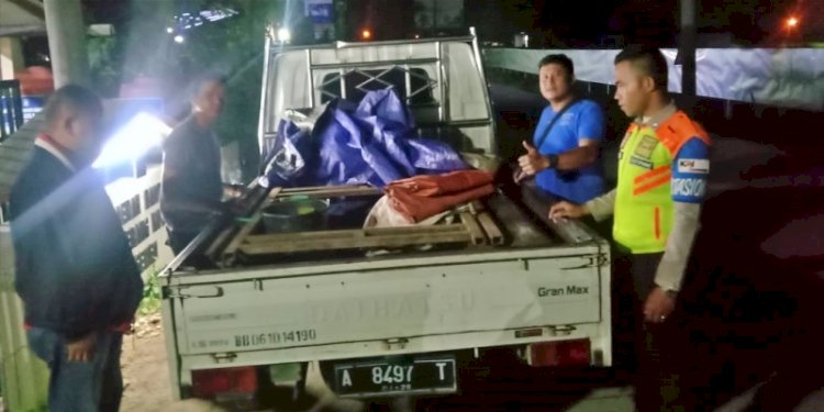 Barang bukti dugaan pencurian material besi rel di wilayah Stasiun Karangantu, Kota Serang, Provinsi Banten/Net