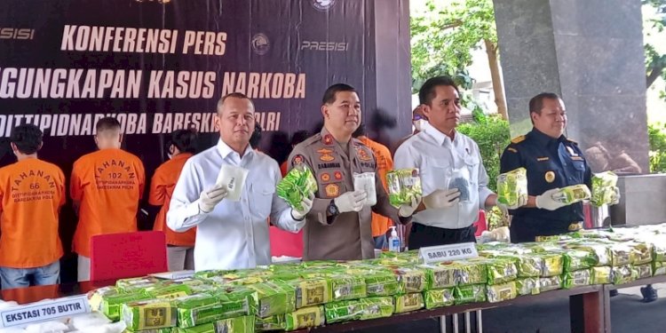 Direktorat Tindak Pidana Narkoba Bareskrim Polri menggagalkan peredaran 220 kilogram sabu dan 705 butir pil ekstasi/RMOL