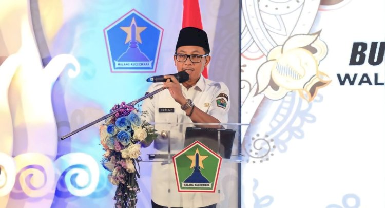 Wali Kota Malang, Drs. H. Sutiaji saat memberikan pemaparan/Ist