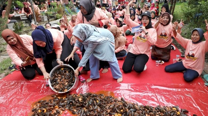 Festival kerang di Gresik 