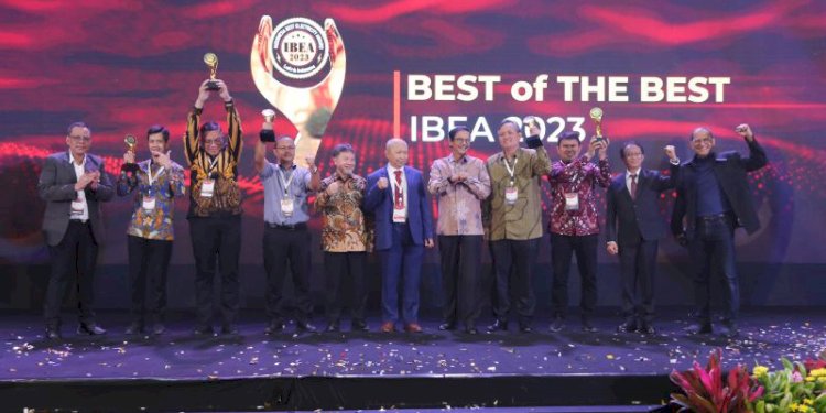 Peraih best of the best Indonesia Best Electricity Award 2023/Net