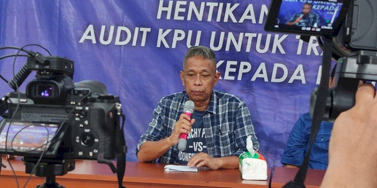 Ketua Umum Partai Prima, Agus Jabo memberikan keterangan pers usai keluarnya putusan PN Jakarta Pusat soal pemilu/RMOL