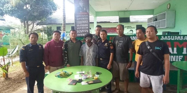 Warga Negara Papua Nugini, Baney Makain (38) diamankan aparat keamanan Indonesia karena kedapatan menyelundupka amunisi/Ist