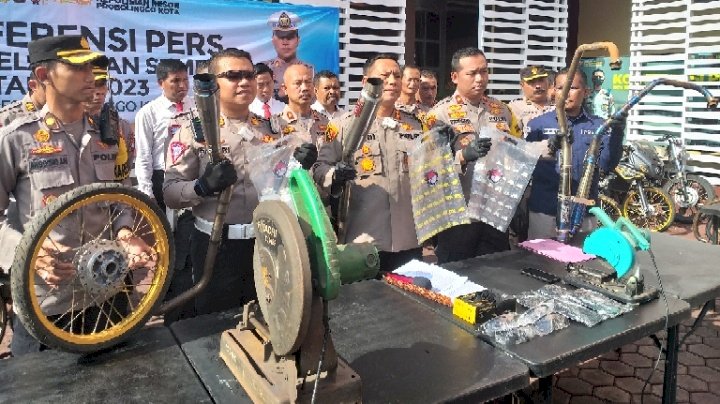 Hasil sitaan barang bukti dari Operasi Keselamatan Semeru 2023