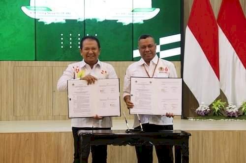 Bupati Jember H Hendy Siswanto usai penandatanganan MoU dengan Kepala TNMB Jember, Nuryadi/RMOLJatim