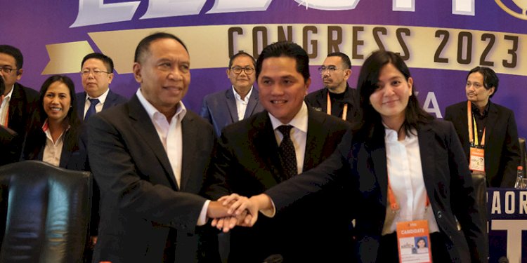 Zainudin Amali (kiri) bersama Erick Thohir dan Ratu Tisa usai Kongres PSSI/PSSI