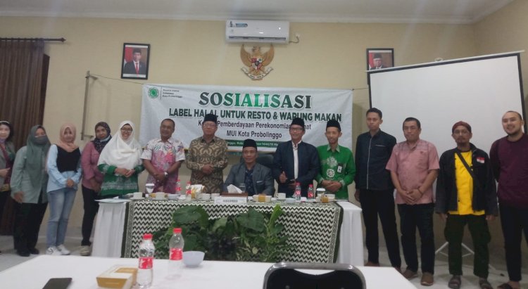 MUI Kota Probolinggo dan undangan para pengusaha warung makan dan resto/RMOLJatim