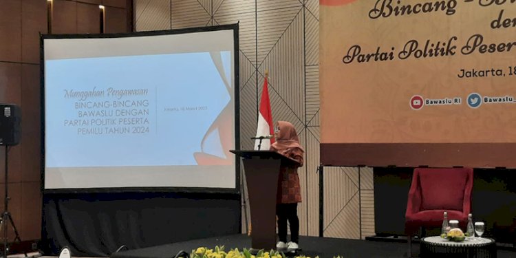 Anggota Bawaslu RI, Lolly Suhenty, dalam acara Munggahan Pengawasan bertajuk “Bincang- Bincang Bawaslu dengan Partai Politik Peserta Pemilu” di Artotel Suites Mangkuluhur Jakarta, Sabtu (18/3)/Ist