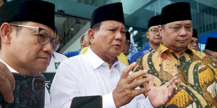 Prabowo Subianto bersama lima ketum partai politik silaturahmi dengan Presiden Jokowi di kantor DPP PAN, Jakarta Selatan/RMOL