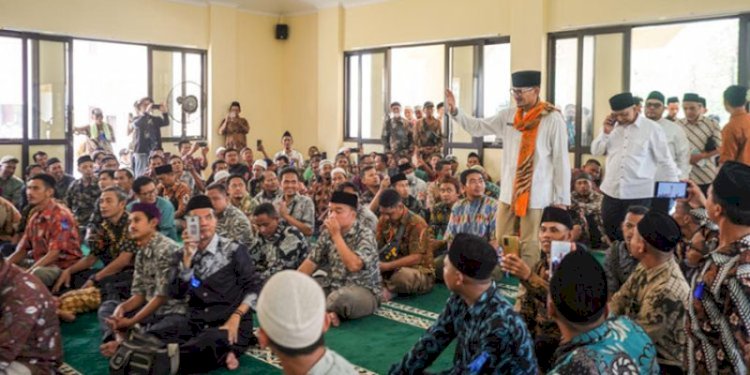 Sandiaga Uno di hadapan kader PKS/Ist