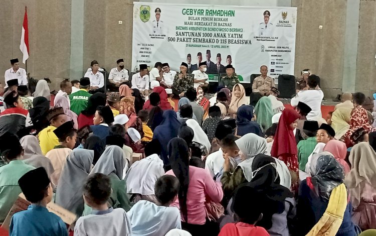 Santunan anak yatim dan dhuafa di GOR Pelita Bondowoso/RMOLJatim