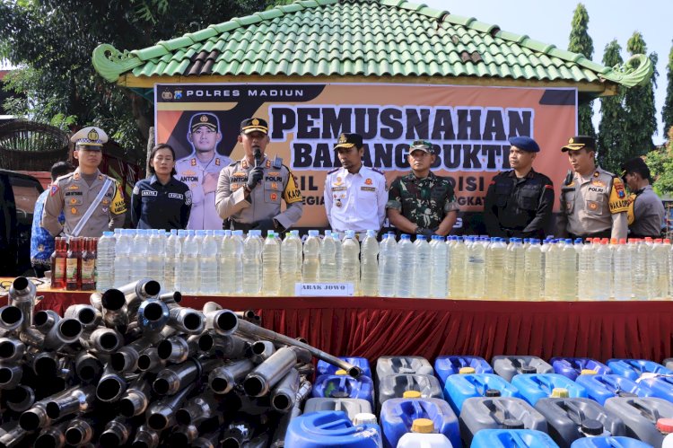 Pemusnahan barang bukti hasil kejatan di Mapolres Madiun/istPemusnahan barang bukti hasil kejatan di Mapolres Madiun/ist