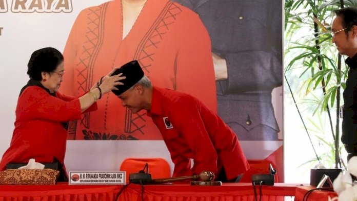 Megawati saat merestui Ganjar Pranowo sebagai capres 