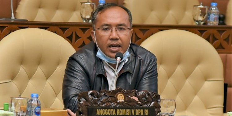 Anggota Komisi V DPR RI Suryadi Jaya Purnama/Ist