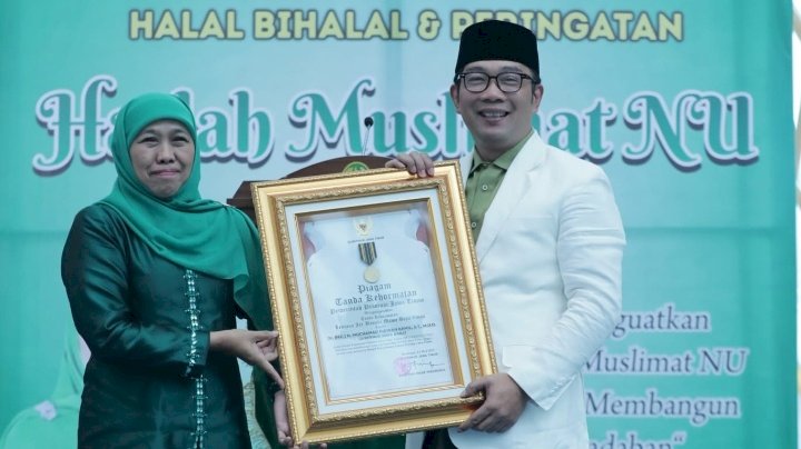 Khofifah dan Ridwan Kamil 