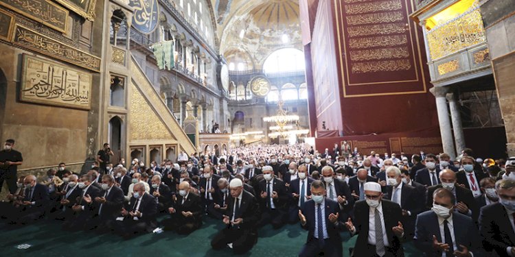 Presiden Erdogan Sholat Jumat Perdana di Hagia Sophia setelah 9 Dekade Jadi Musium/Net