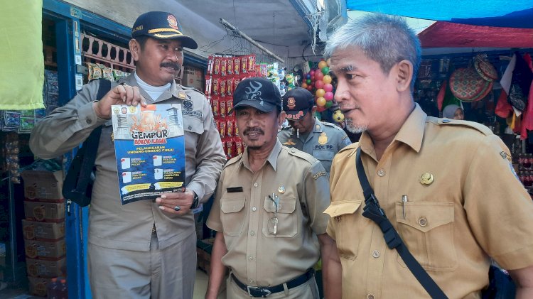 Satpol PP Bangkalan razia rokok ilegal/RMOLJatim