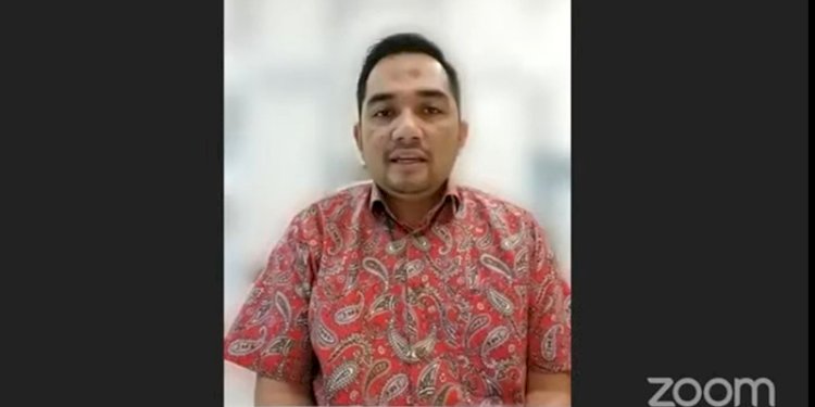 Anggota Komisi II DPR RI Rifqinizamy Karsayuda saat menjadi narasumber webinar bertajuk “Urgensi perlindungan saksi oleh Negara dalam berbagai tindak pidana dan Pelanggaran HAM berat di Indonesia” pada Kamis (18/5)/Repro