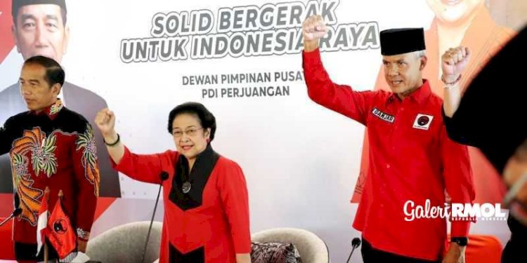 Ganjar Pranowo (paling kanan) saat ditugaskan oleh Megawati Soekarnoputri menjadi Bacapres 2024/RMOL