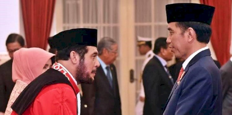 Presiden Joko Widodo dan Ketua MK Anwar Usman/Net