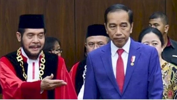 Ketua MK, Anwar Usman, dan Presiden joko Widodo/Net