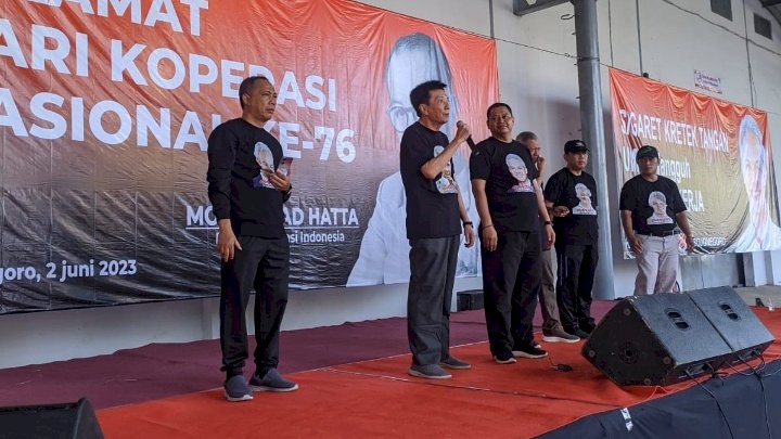 Kegiatan dari Perusahaan Linting Industri Tembakau 