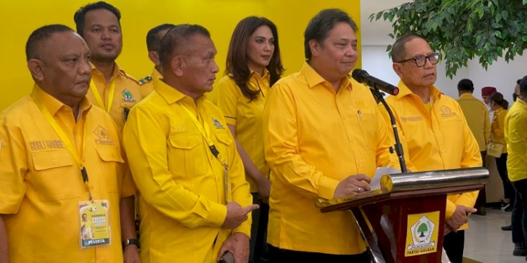 Ketua Umum Partai Golkar Airlangga Hartarto bersama jajarannya usai Rakernas di Kantor DPP Partai Golkar/RMOL