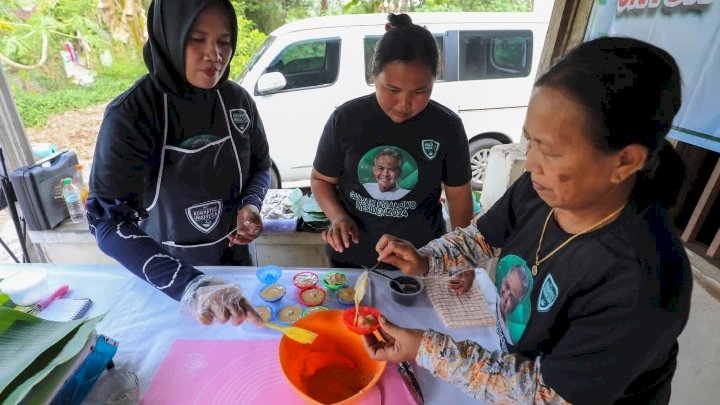 Pelatihan pembuatan kue 