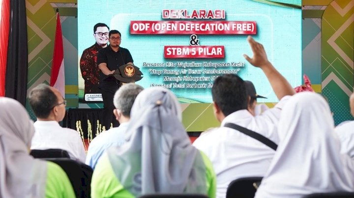 Bupati Kediri saat menghadiri acara deklarasi ODF