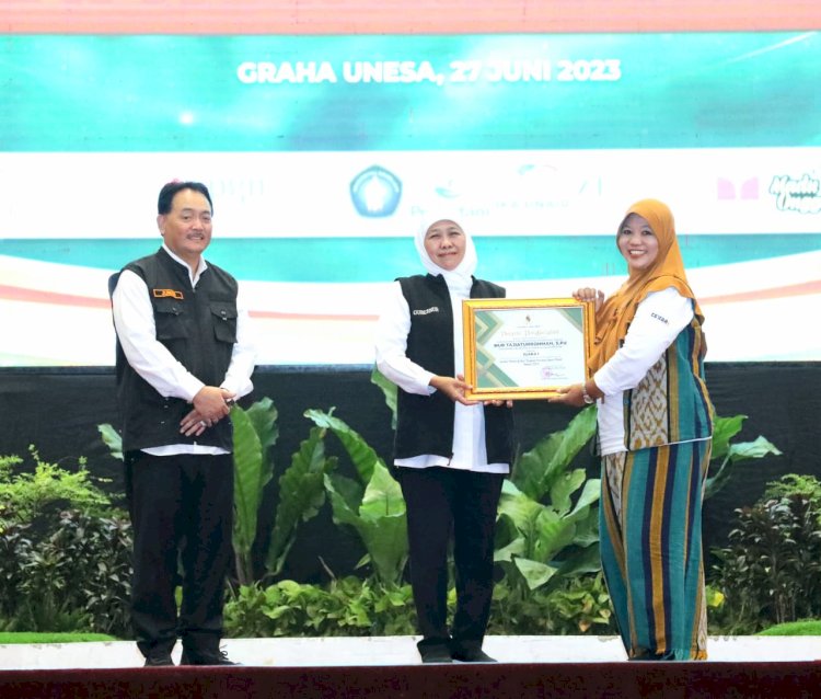 Gubernur Khofifah Indar Parawansa di Unesa/Ist