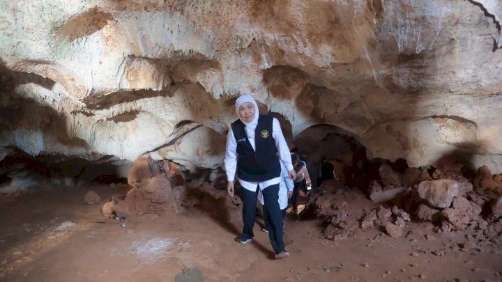 Gubernur Khofifah saat di pulau Gili 