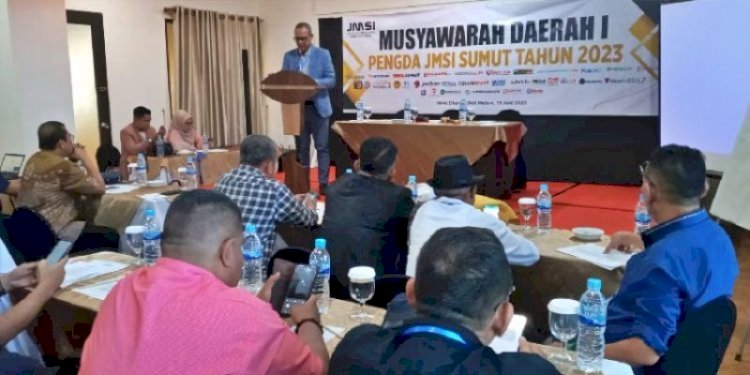 Plt Ketua Pengda JMSI Sumut Aulia Andri, saat memberikan sambutan pada pembukaan acara Musda I JMSI Sumut, Senin (19/6) di Medan/RMOLSumut