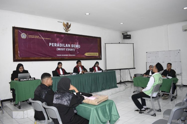 Suasana peradilan Mahasiswa FH UWP/Ist