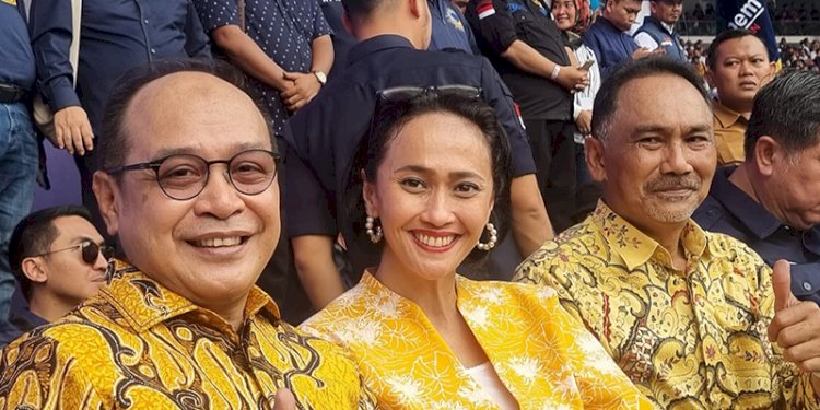 Christina Aryani turut didamping Ketua Badan Advokasi Hukum dan HAM (Bakumham) Partai Golkar Supriansa dan Rizal Mallarangeng menghadiri Apel Siaga Perubahan di GBK/Ist