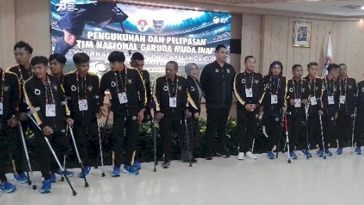 pemain timnas amputasi bersama kemenpora di wisma kemenpora Senayan Jakarta