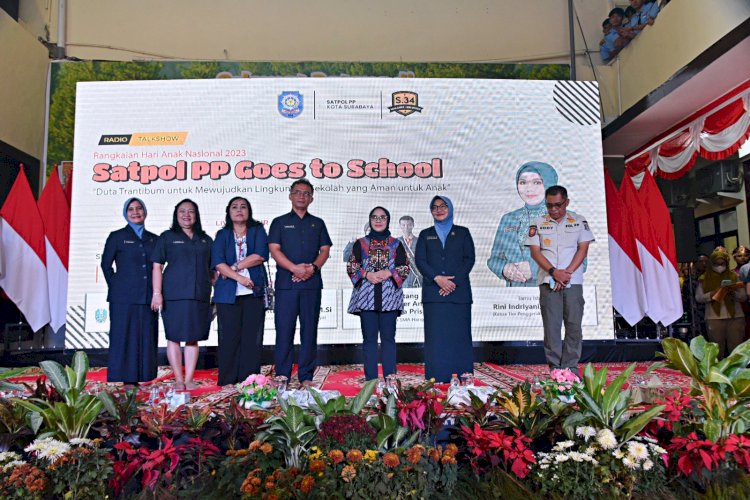 Roadshow Satpol PP Goes To School di SMA Hang Tuah 4 Surabaya/ist