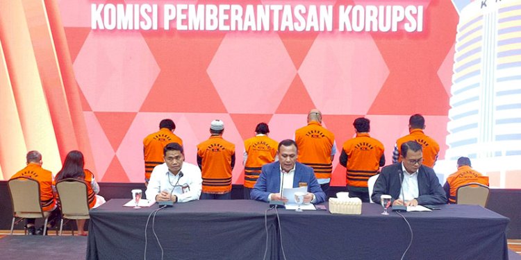 Kegiatan Konferensi Pers Penetapan dan Penahanan 9 Tersangka Korupsi Tukin di Ditjen Minerba, Kementerian ESDM/RMOL