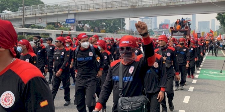 Aksi longmarch/Net