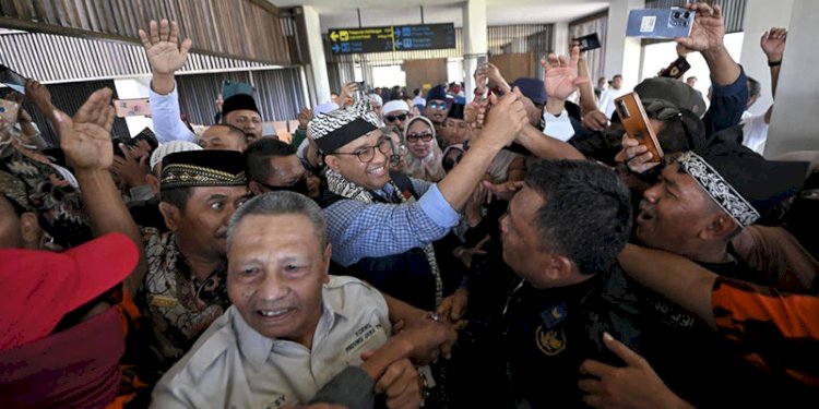 Anies Baswedan disambut pendukungnya di Banyuwangi/Ist